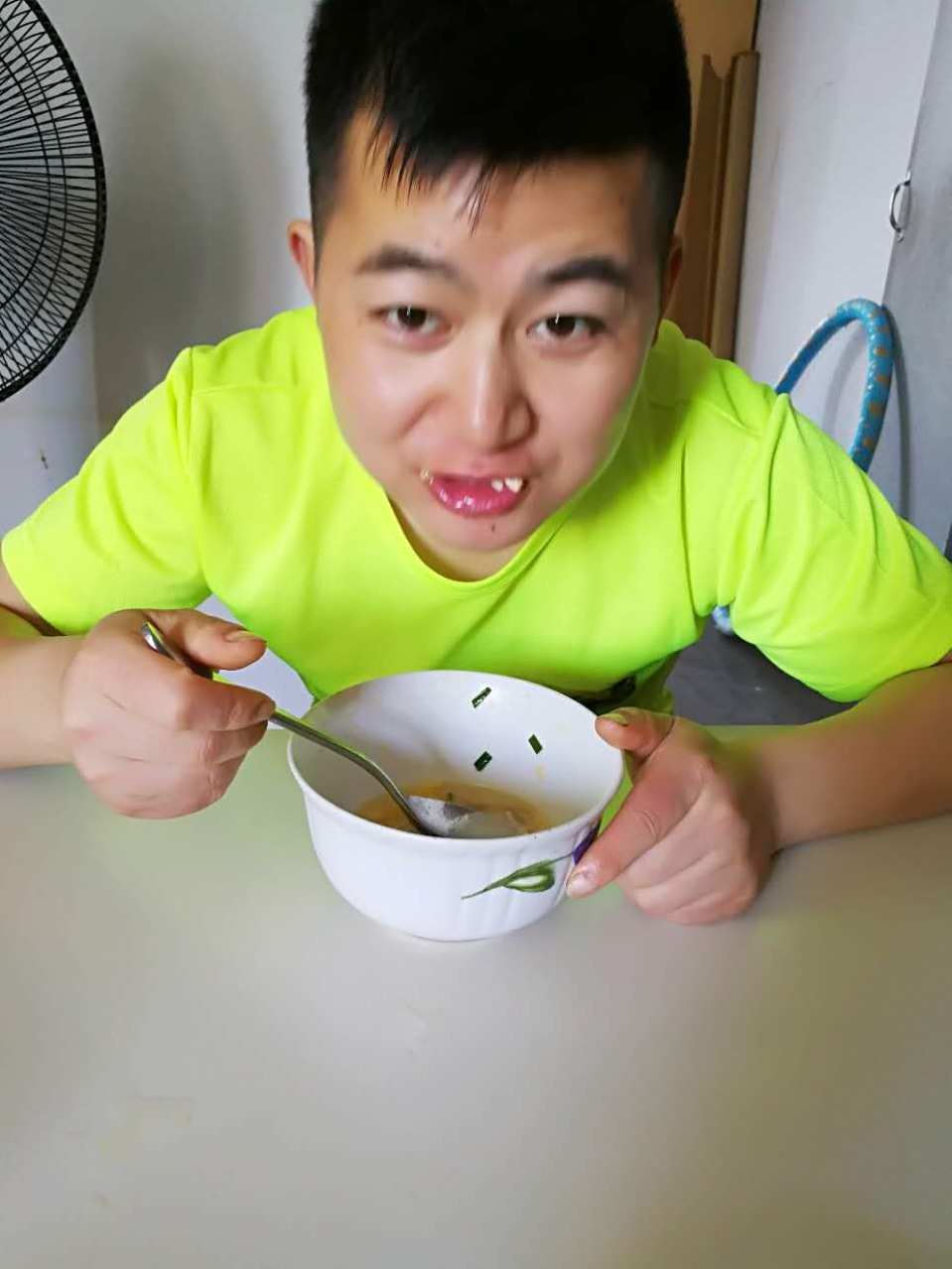 三强争霸赛赛场_三强争霸赛参赛者_三强争霸赛