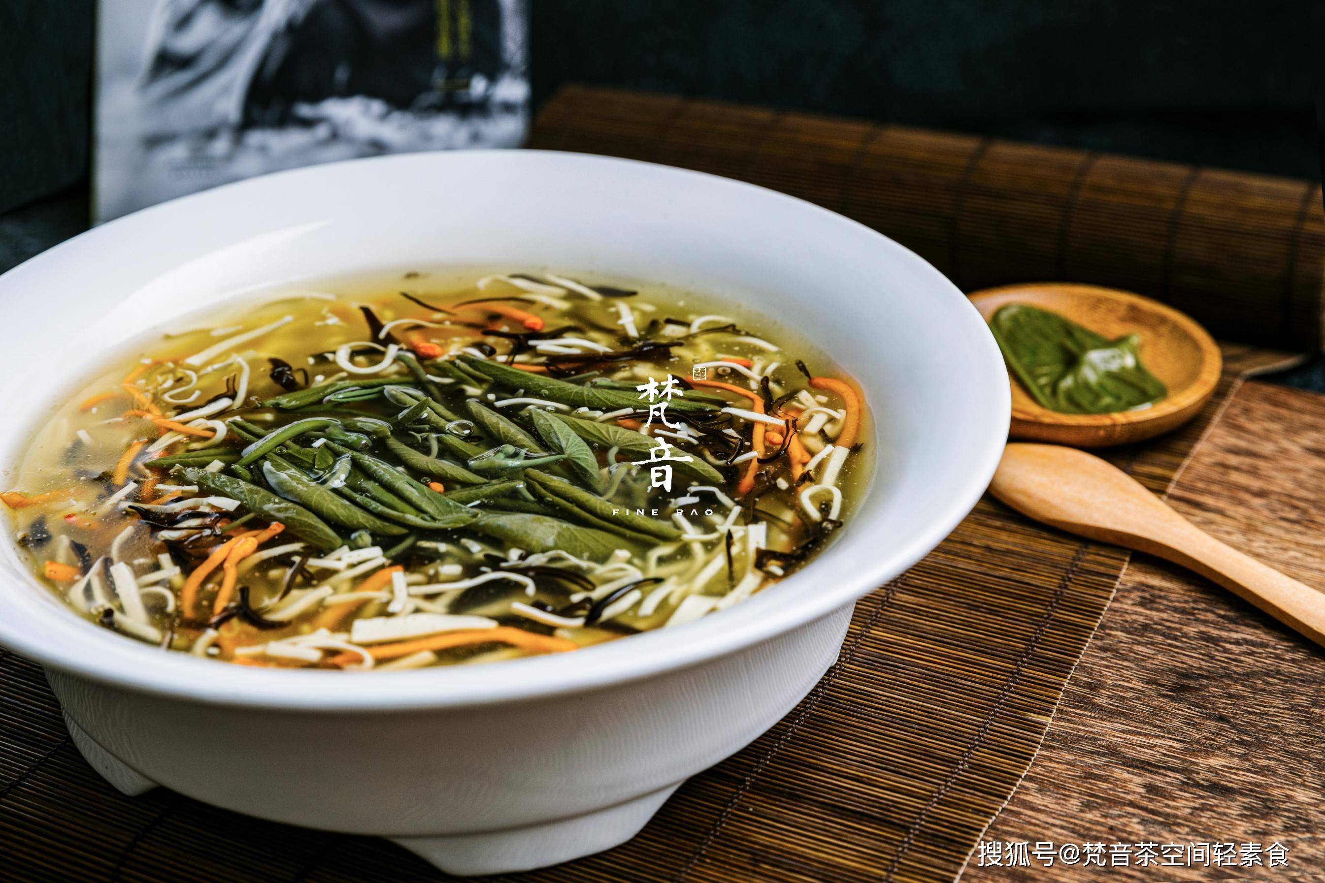 西湖莼菜羹_西湖莼菜羹是什么菜系_西湖莼菜羹的好感礼物