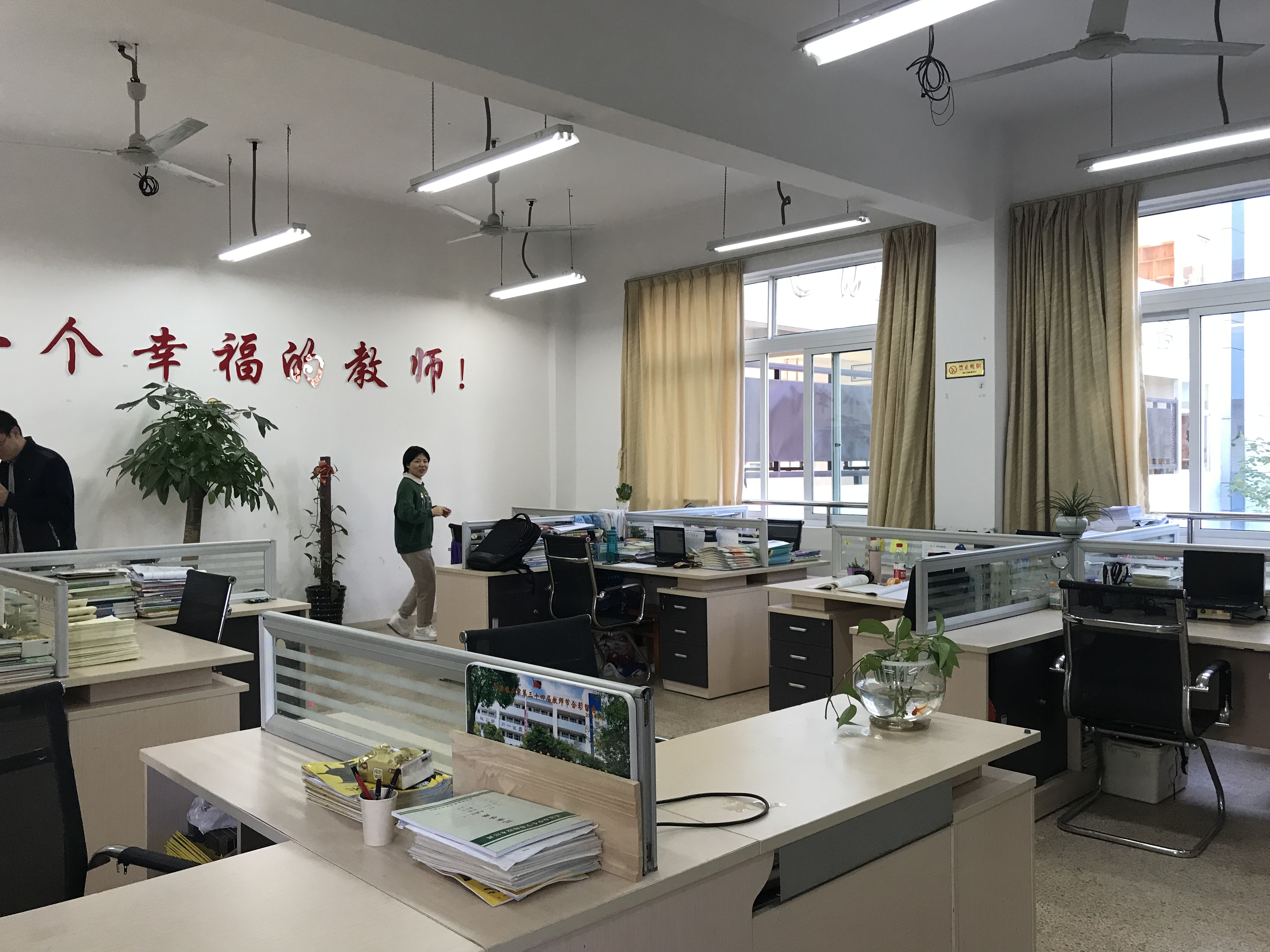 迷情办公室_迷情办公室_迷情办公室