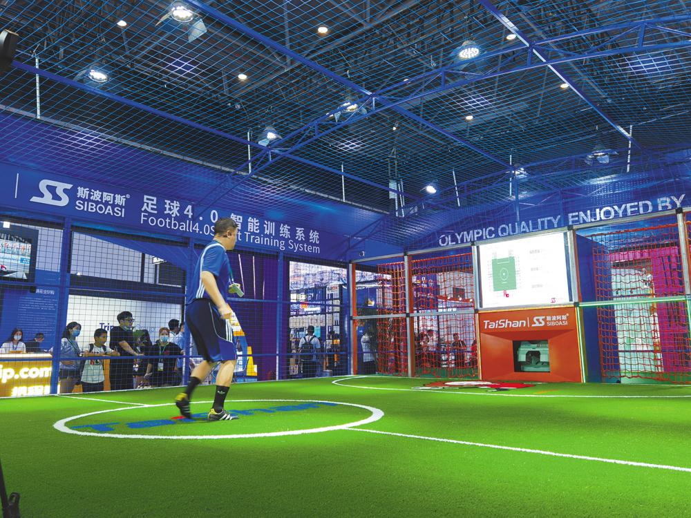 中国足球未来_未来足球_足球未来3D礼包大全