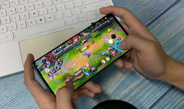 psv和手机游戏对比_有比psv更好的游戏机吗_手机游戏和psv游戏对比