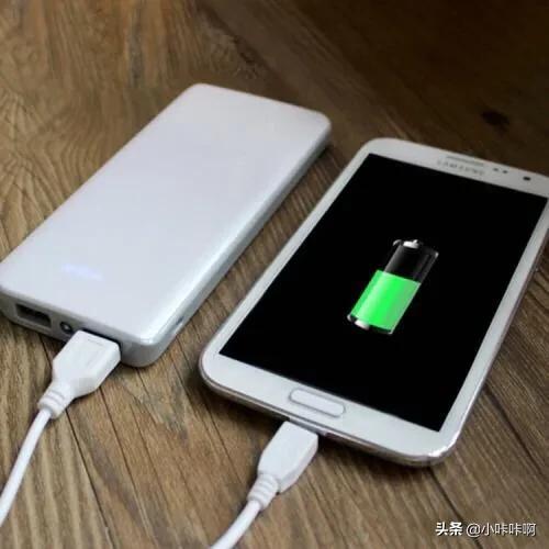 手机在玩游戏充电变慢了_充电慢的游戏规则是什么_游戏慢充和快充的区别