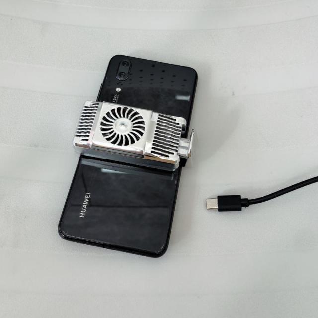 手机玩游戏烫怎么办_玩游戏手机烫对手机有影响吗_玩游戏手机烫会坏吗