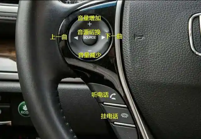 手机游戏方向盘如何控制_用方向盘玩的游戏叫什么_游戏方向盘游戏
