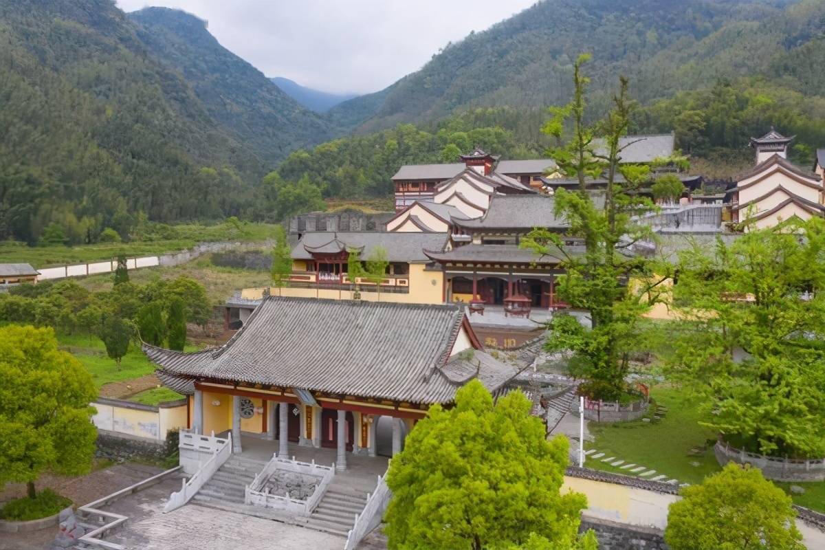 村雨令音_村雨令音灵装_村雨令音结局复活了吗
