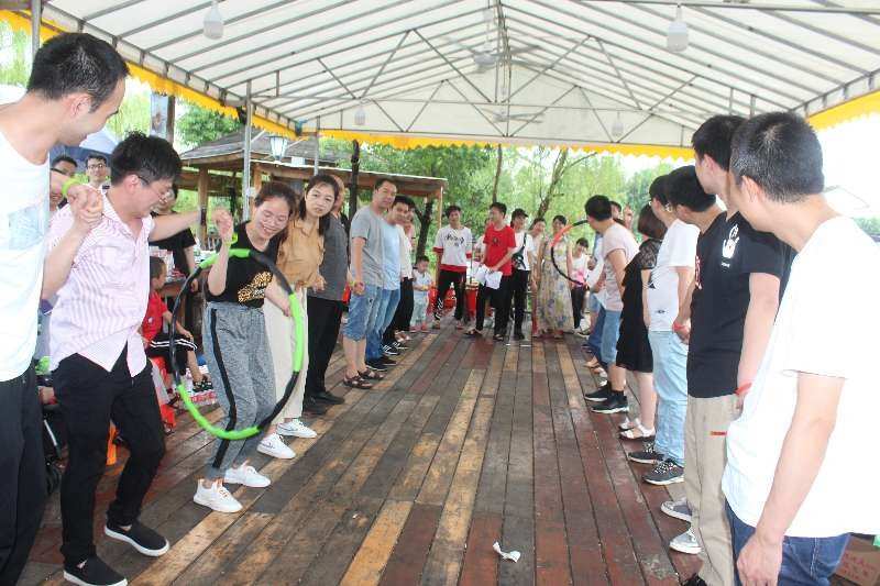 手机游戏怎么找团队玩_玩找团队手机游戏怎么玩_玩找团队手机游戏违法吗