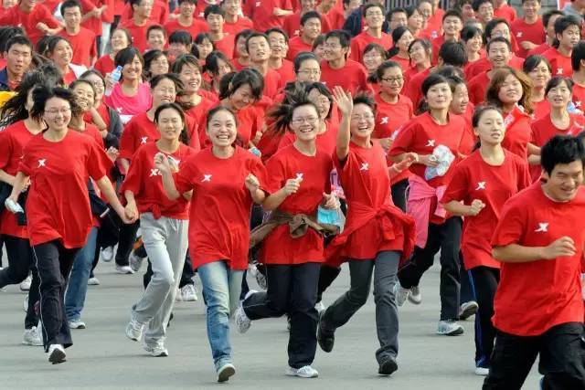 今年建党的_今年建党_建党今年多少年2023