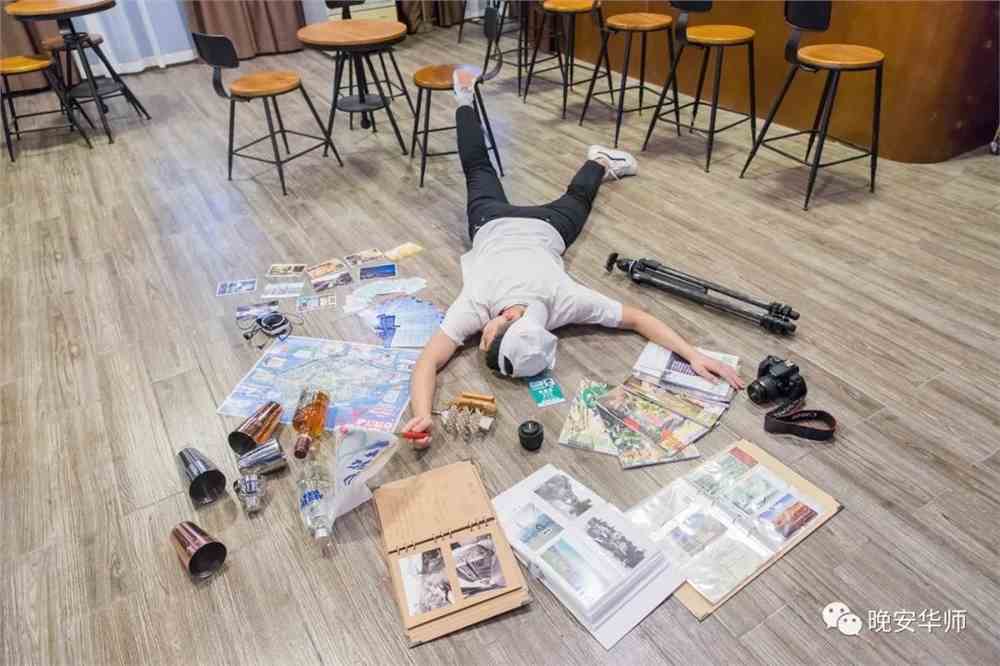 摔倒手机游戏小程序_手机摔倒小游戏_手机摔跤游戏