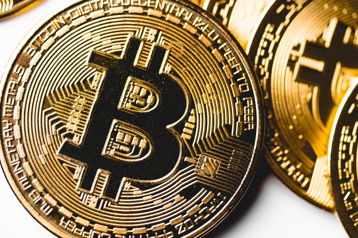 比特币游戏网站_手机游戏+比特币_比特币的游戏
