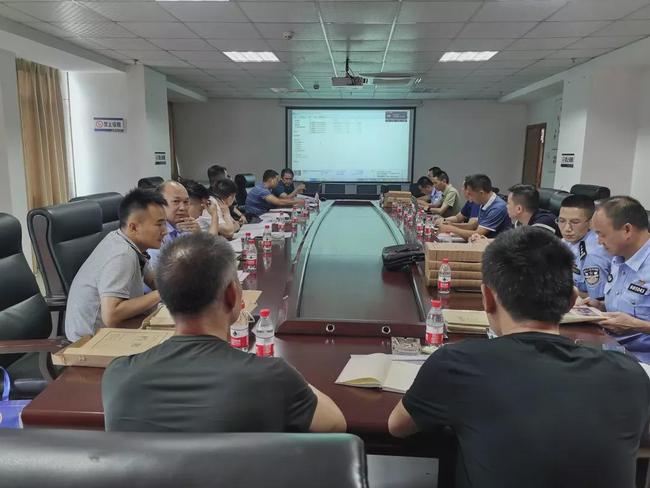 手机审案游戏_审案的游戏_判案手机游戏