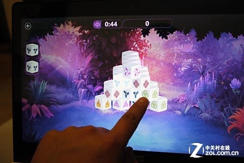 玩电脑软件手机游戏会卡吗_电脑玩游戏手机游戏用什么软件_手机在哪个软件玩电脑游戏