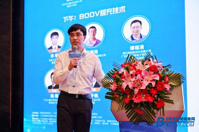 手机玩游戏最多的人_长期玩手机游戏人会变傻吗_打游戏玩手机