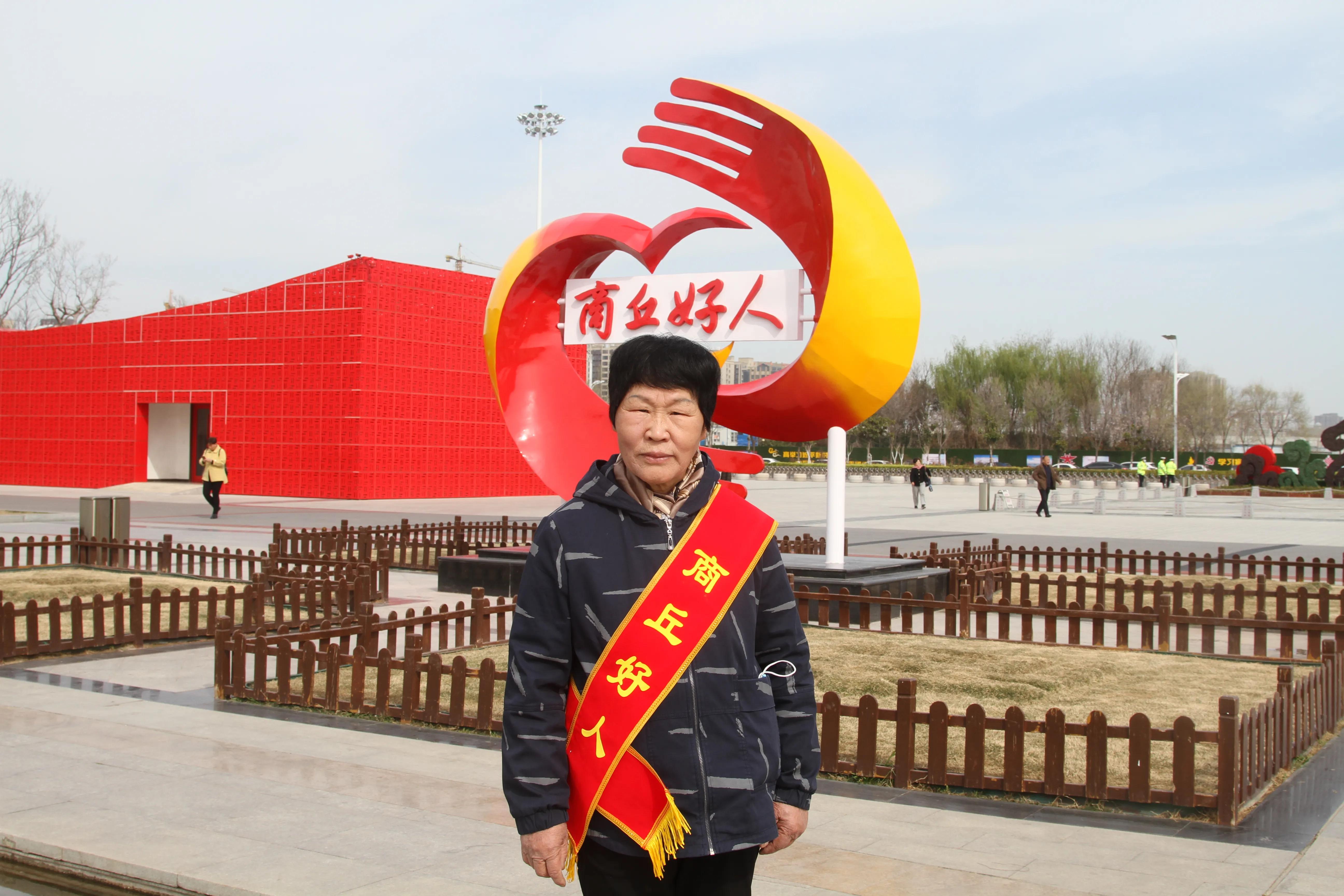 大富翁孙小美钱夫人金贝贝_孙小美_辣妈正传孙小美剧照