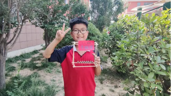 折纸手机小游戏_用纸折的手机还可以游戏_折纸小手机可以玩的
