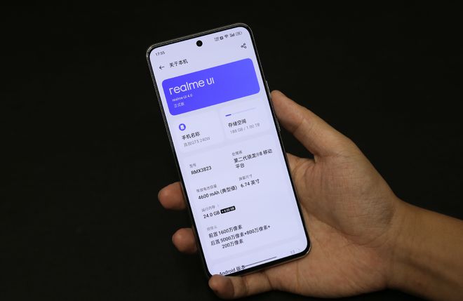 大内存手机游戏推荐_手机大内存游戏排行榜_手机内存不大怎么下大游戏