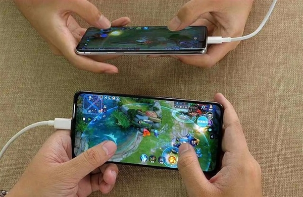 好充电器玩手机游戏有影响吗_手机玩游戏充电器好不好_好充电器玩手机游戏会爆炸吗
