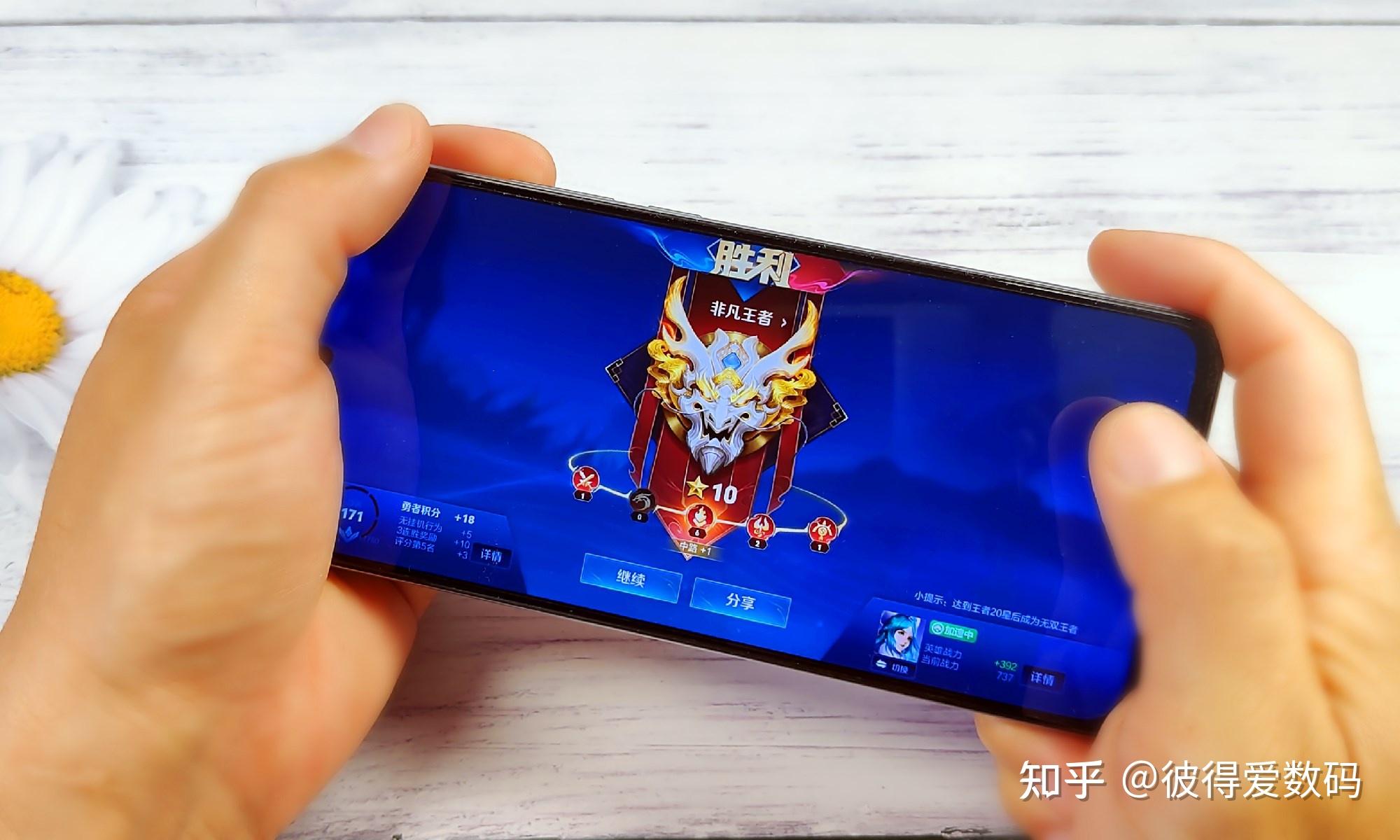 手机热卖的游戏_游戏手机热销榜_热卖手机游戏排行榜