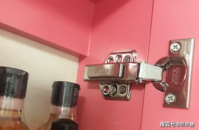 飞屋环游记中文下载_中文屋_屋中文版